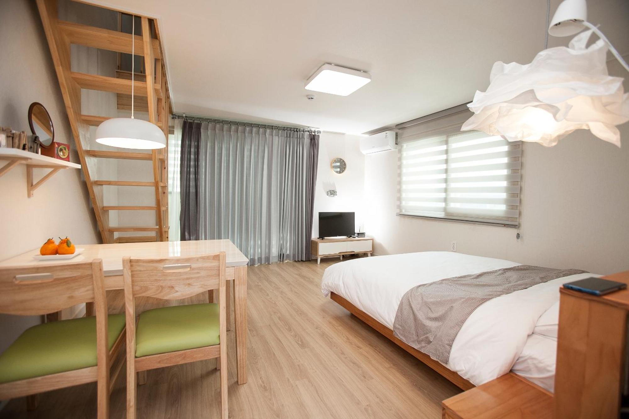 Jeju Aria Pension Esterno foto